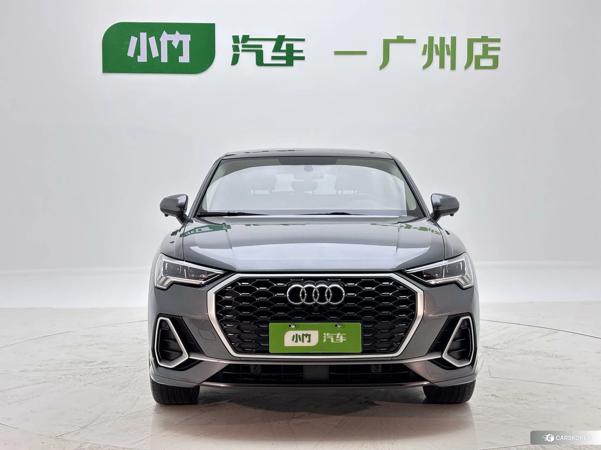 Audi Q3 Sportback 2021 Темно-серый из Китая