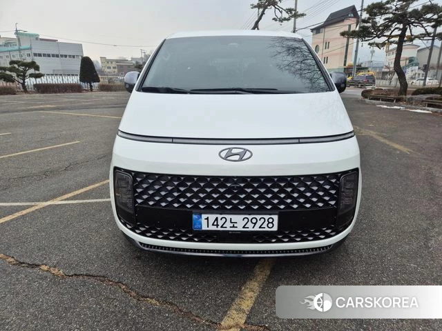 Hyundai Staria 2024 Белый из Кореи