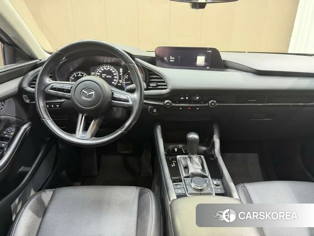Mazda 3 Angkesaila 2021 Красный из Китая