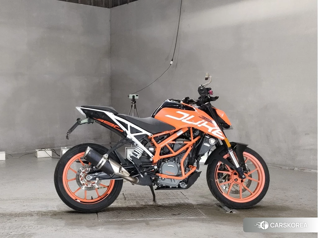 Проданный KTM 390 DUKE 2018 из Японии, фото 2