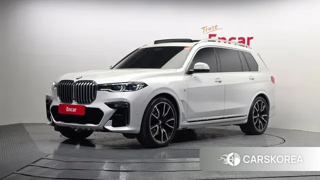 BMW X7 (G07) 2022 Белый из Кореи