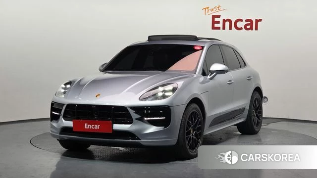 Porsche Macan 2021 Светло-серебряный цвет из Кореи