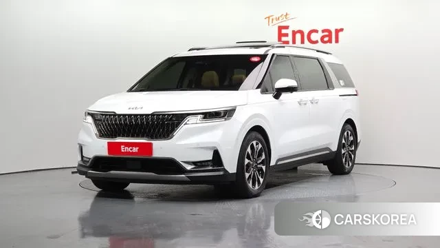 Kia Carnival 4th generation 2023 Белый из Кореи