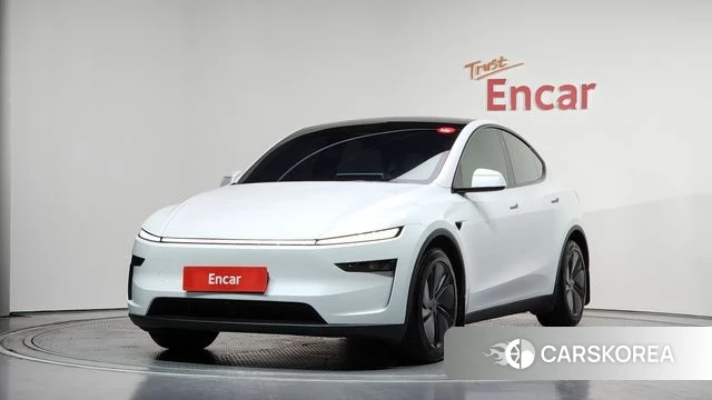 Tesla Model Y 2025 Белый из Кореи
