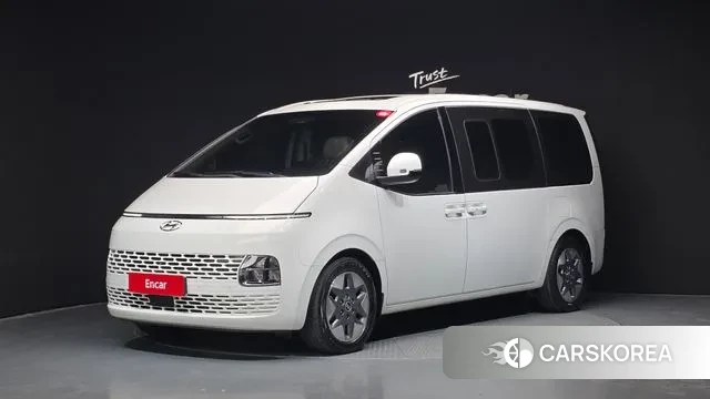 Hyundai Staria 2021 Белый из Кореи