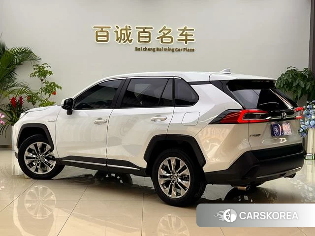 Toyota Wilanda 2022 Белый из Китая