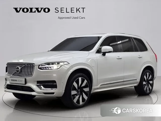 Volvo XC90 second Generation 2024 Белый из Кореи