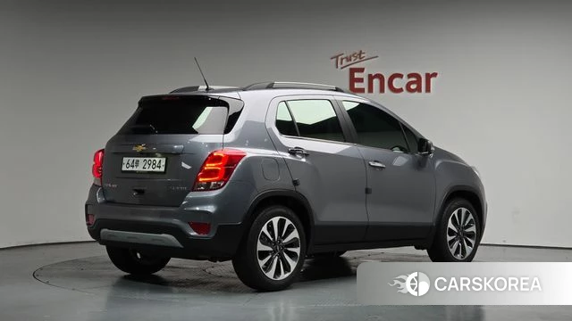 Chevrolet (GM Daewoo) The New Trax 2018 Серый из Кореи