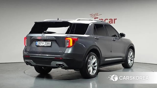 Ford Explorer 6th Generation 2022 Серый из Кореи