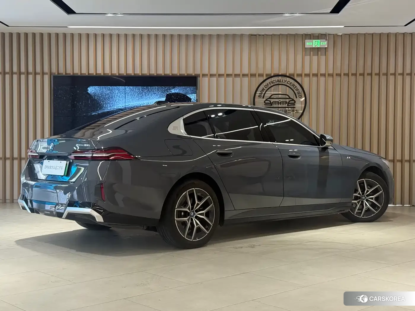 BMW i5 2024 Silver/gray из Китая