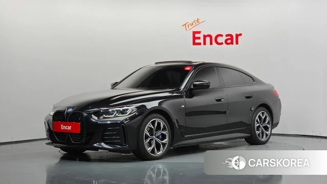 BMW i4 2023 Черный из Кореи