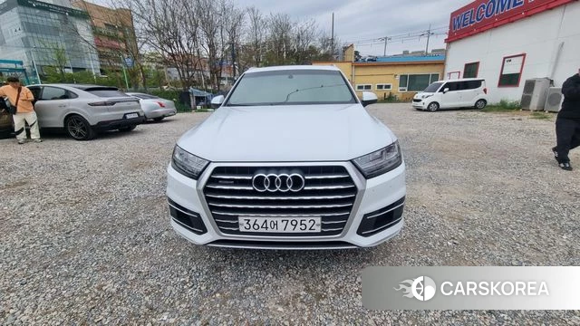 Audi Q7 (4M) 2019 Белый из Кореи