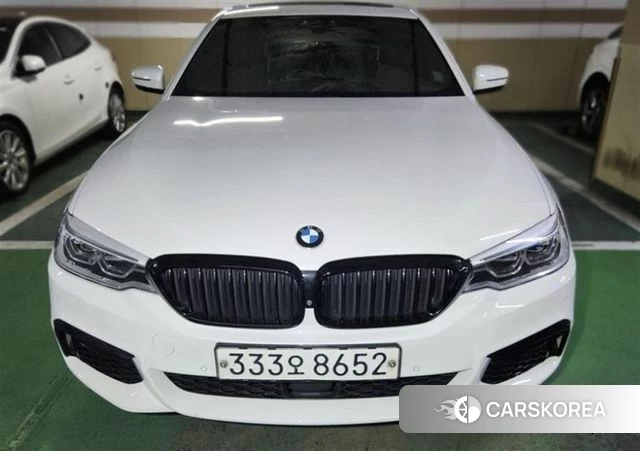 BMW 5 Series (G30) 2019 Белый из Кореи