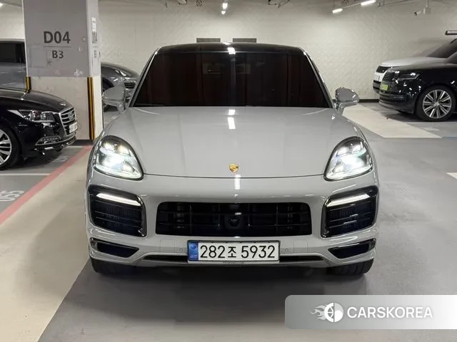 Porsche Cayenne (PO536) 2022 Серебряный из Кореи