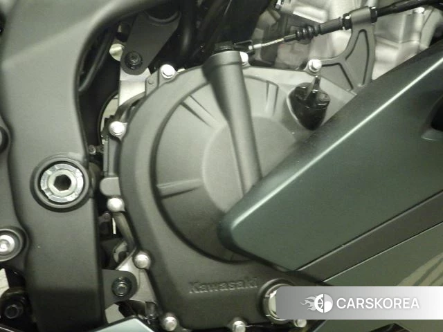 Engine photo