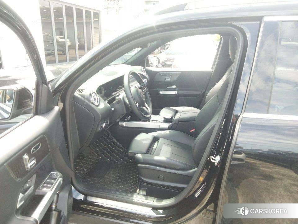 Mercedes-Benz GLB 2022 Черный из Китая