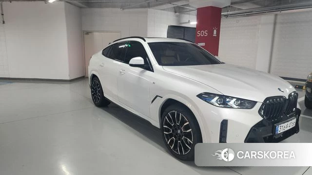 BMW X6 (G06) 2026 Белый из Кореи