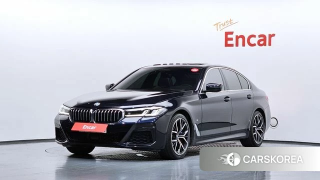 BMW 5 Series (G30) 2022 Черный из Кореи