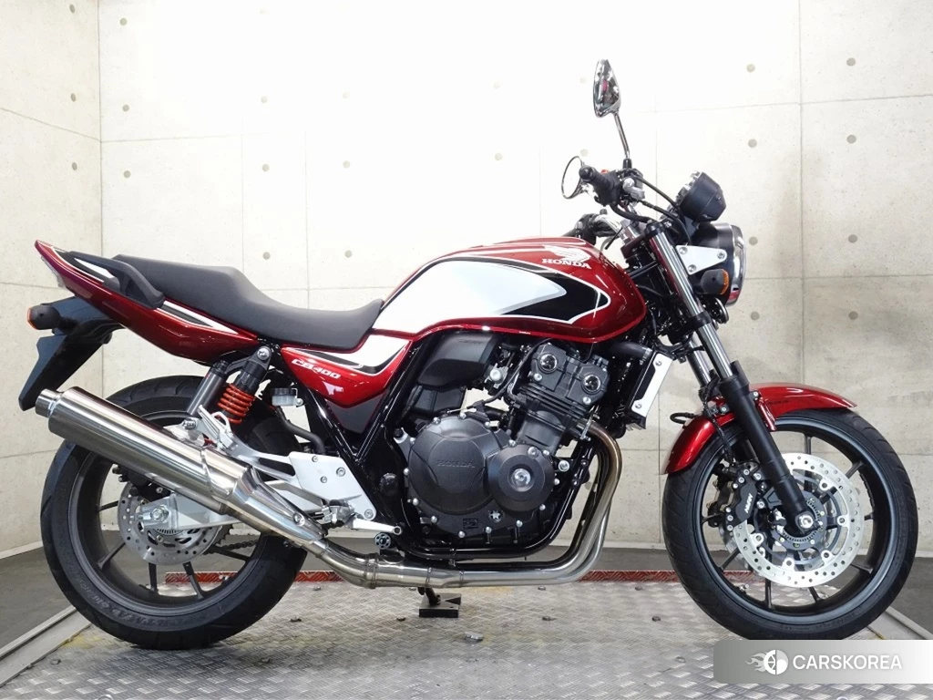Проданный Honda CB400SF ABS id 4150986 из Японии