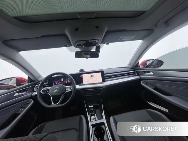 Volkswagen Lingdu 2023 Красный из Китая