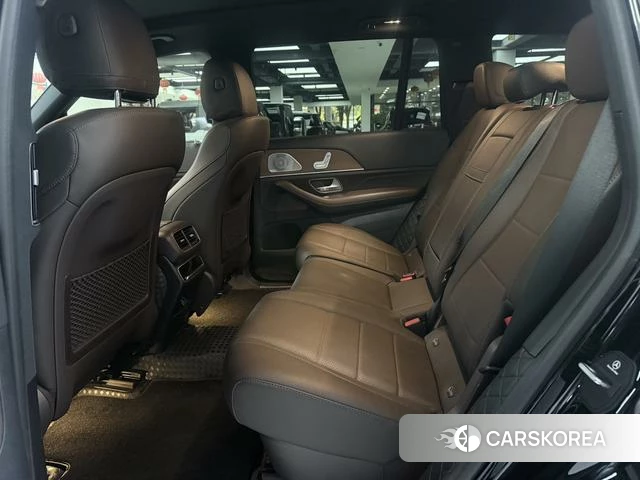 Mercedes-Benz GLS 2023 Черный из Китая