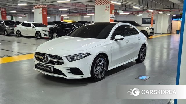 Mercedes-Benz A-Class W177 2023 Белый из Кореи