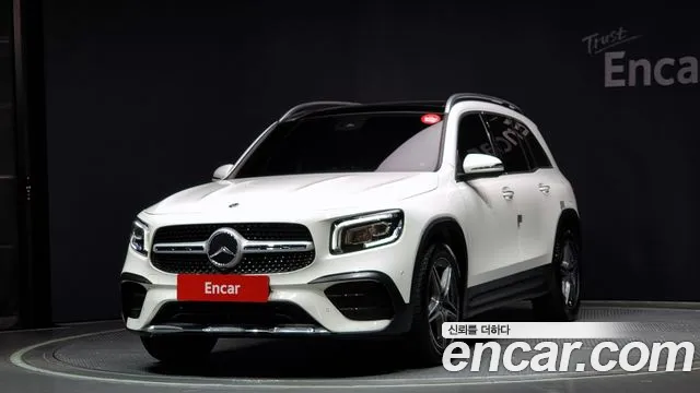 Mercedes-Benz GLB-Class X247 2021 Белый из Кореи