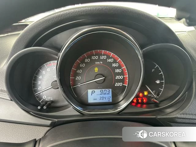 Toyota Vios FS 2021 Белый из Китая