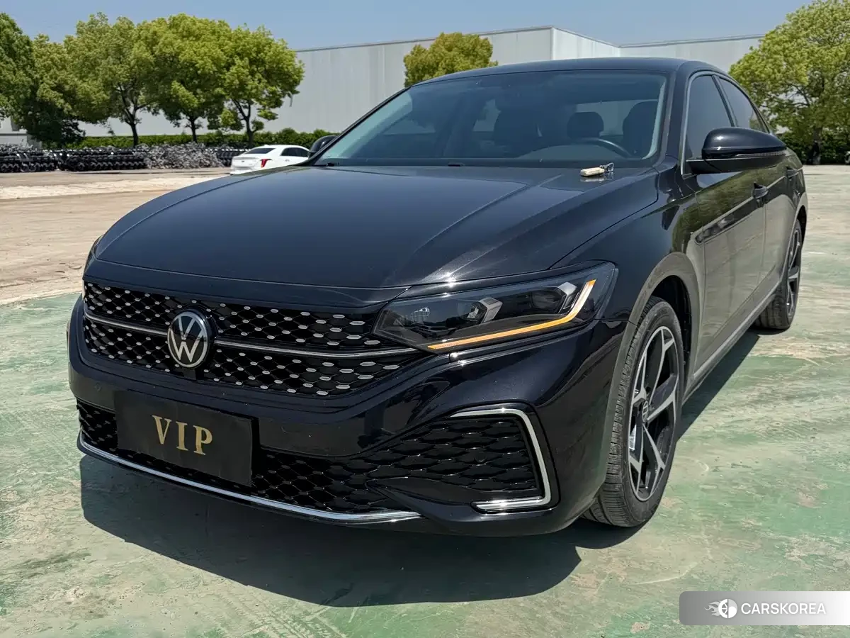 Volkswagen Passat 2024 Черный из Китая
