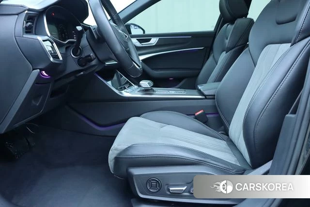 Audi A6L 2024 Черный из Китая