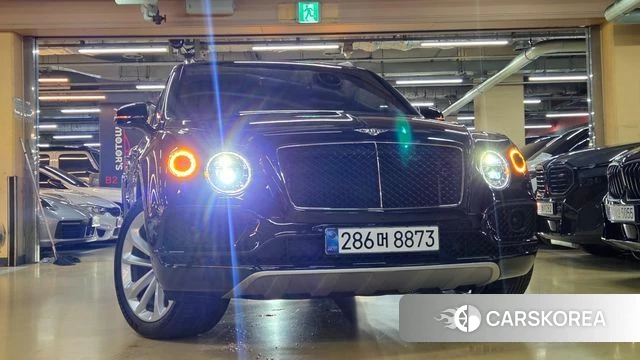 Bentley Bentayga 2020 Черный из Кореи