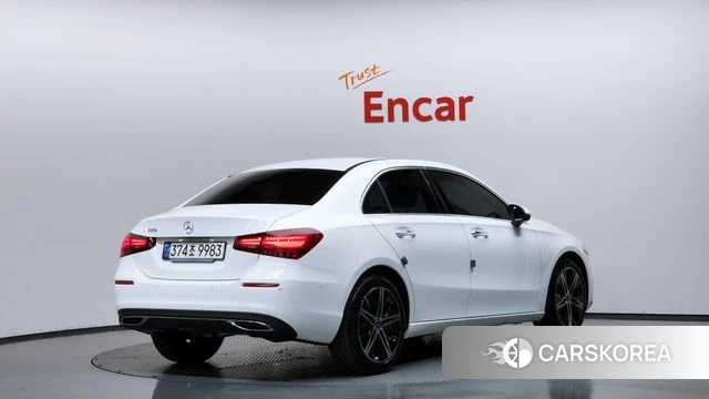 Mercedes-Benz A-Class W177 2024 Белый из Кореи
