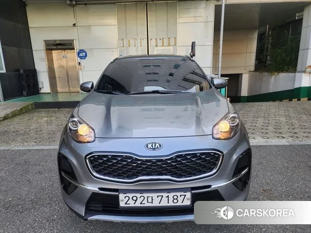 Kia Sportage The Bold 2019 Серебристо-серый из Кореи