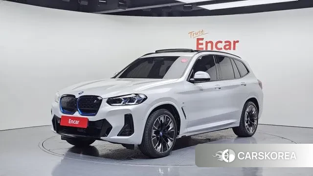 BMW iX3 2023 Белый из Кореи