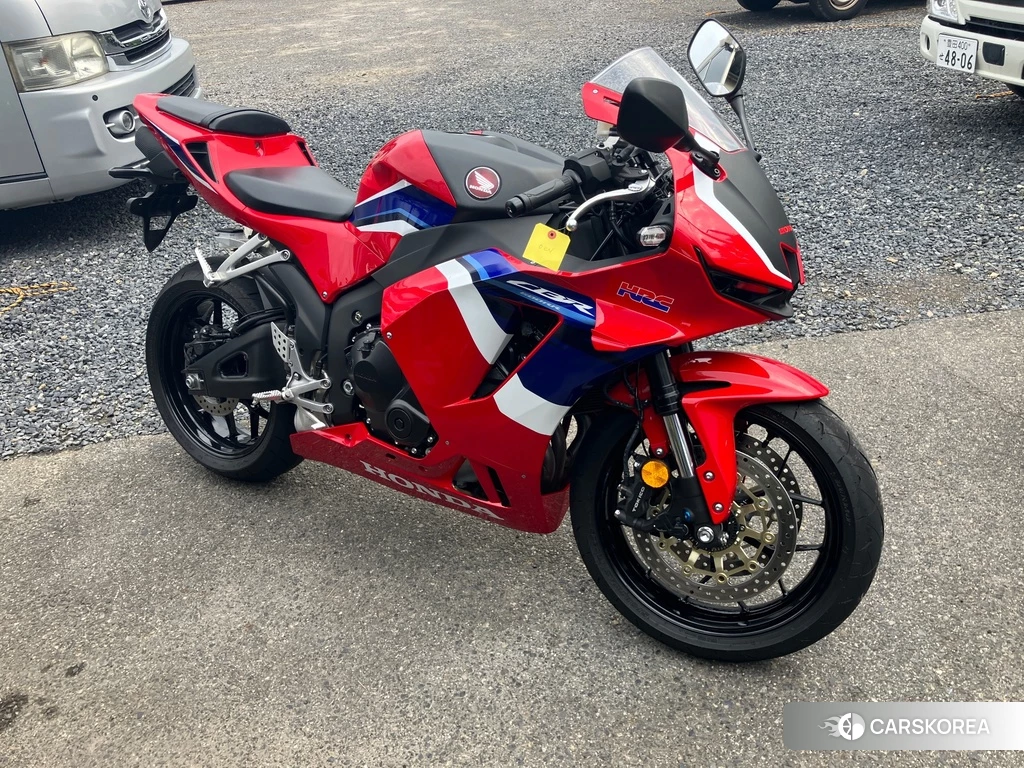 Проданный Honda CBR600RR 2023 из Японии
