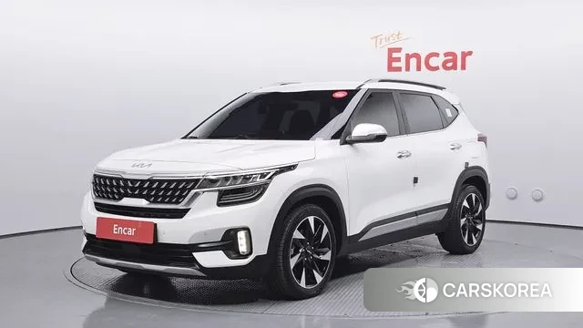 Kia Seltos 2022 Белый из Кореи