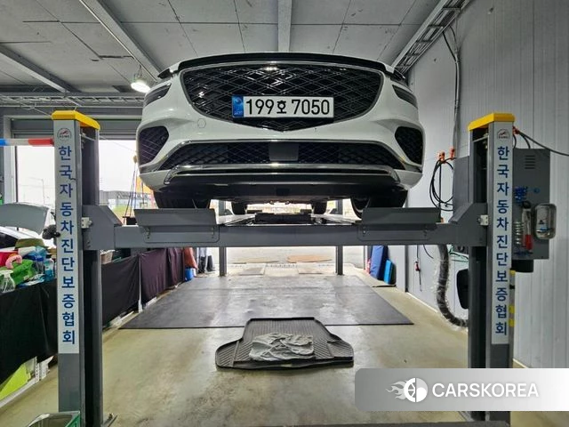 Genesis GV70 2025 Белый из Кореи