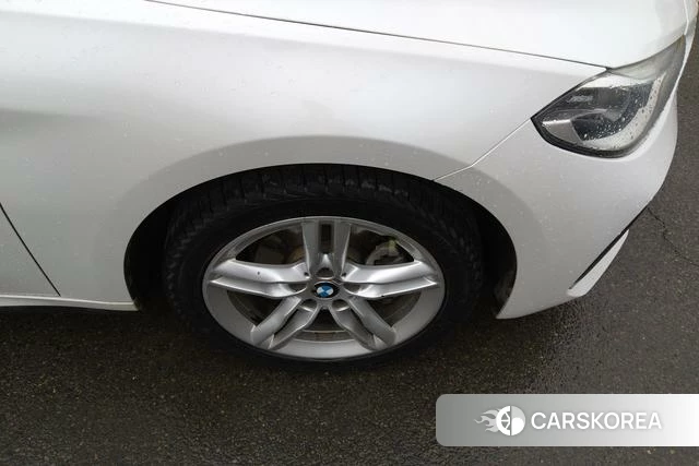 BMW 1 series 2019 Белый из Китая