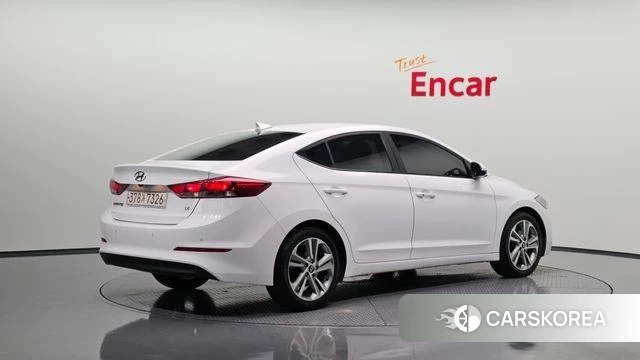 Hyundai Avante AD 2018 Белый из Кореи