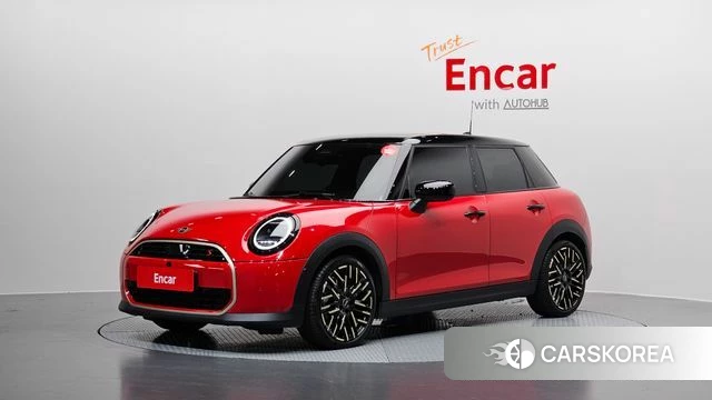 Mini Cooper S 4th Generation 2025 Красный из Кореи