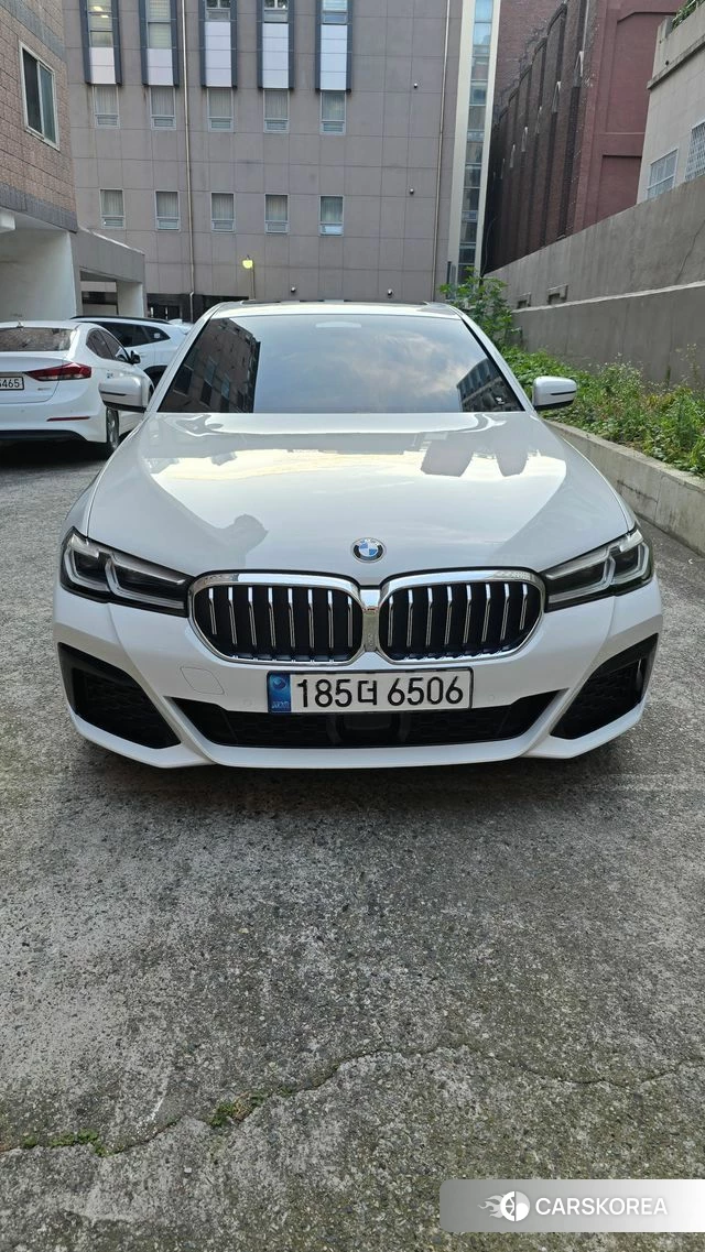 BMW 5 Series (G30) 2022 Белый из Кореи