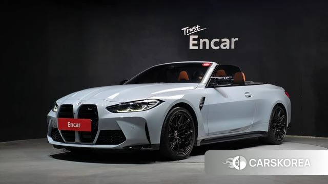 BMW M4 (G82) 2022 Светло-серебряный цвет из Кореи
