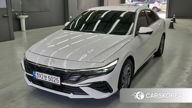 Hyundai The New Avante (CN7) 2024 Белый из Кореи