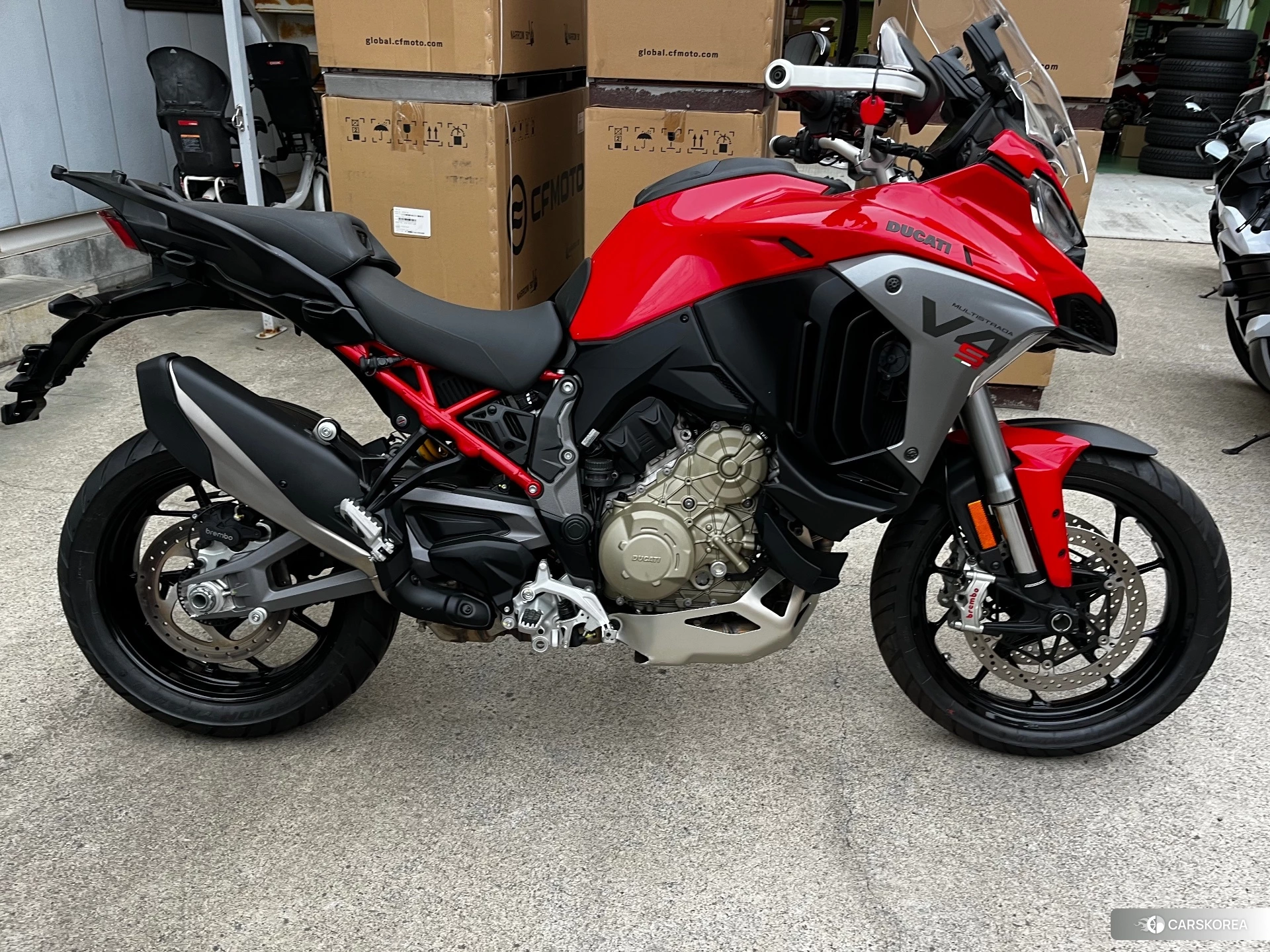 Ducati MULTISTRADA V4 S 2025 из Японии, фото 2