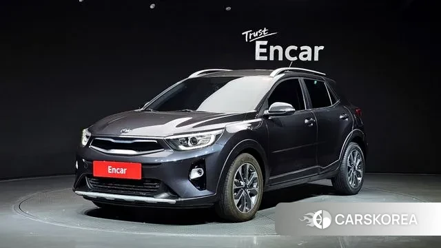 Kia Stonic 2018 Серый из Кореи