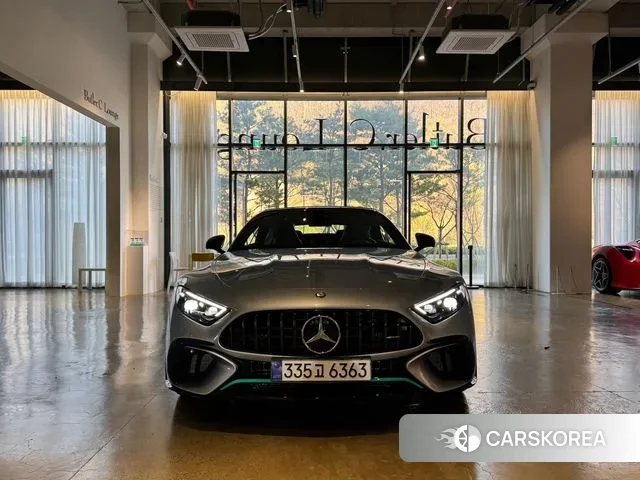 Mercedes-Benz SL-Class R232 2024 Черный двухцветный из Кореи