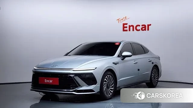 Hyundai Sonata D Edge Hybrid (DN8) 2023 Серебряный из Кореи