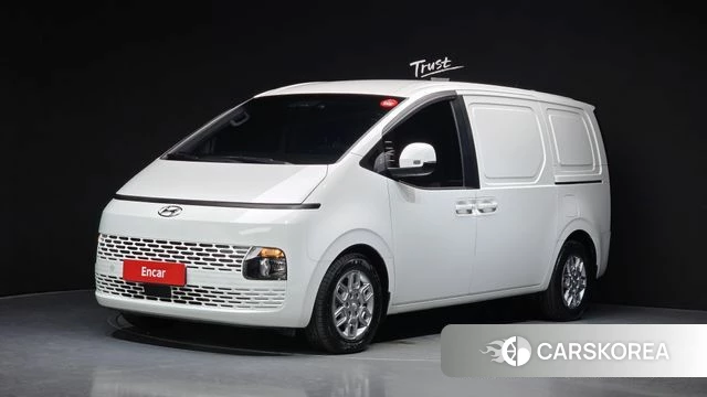 Hyundai Staria 2021 Белый из Кореи