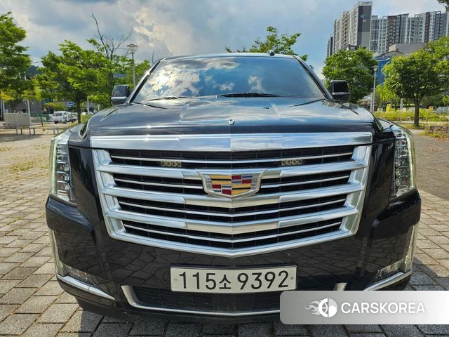 Cadillac Escalade 2019 Черный из Кореи
