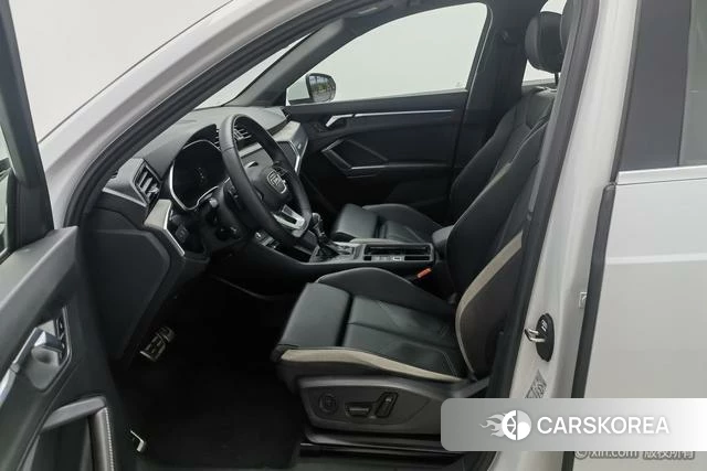 Audi Q3 2024 Белый из Китая
